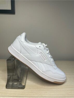 Reebok Women’s Court Advance White Tan Sneaker | Size 6.5 | Never been worn!